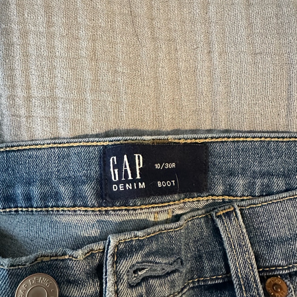 GAP Bootcut Denim Jeans - Picture 4 of 7